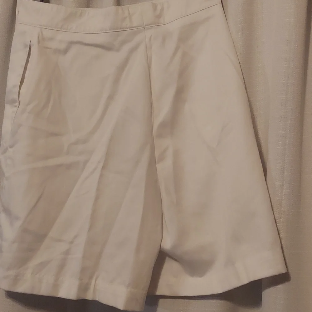Women's vintage high-waisted white shorts - Picture 2 of 6